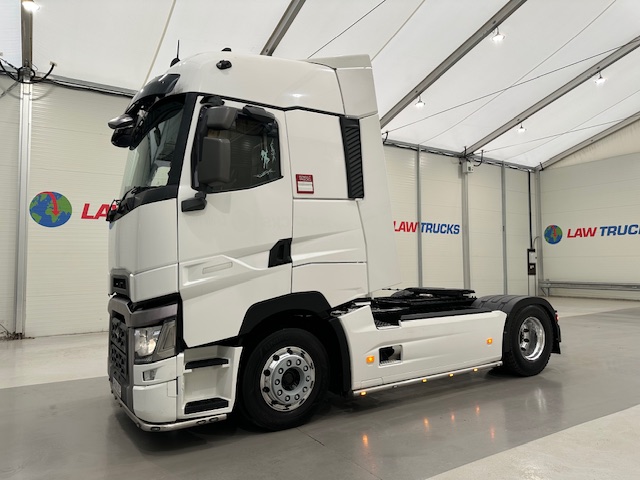 Renault T480 High 4×2 Tractor Unit
