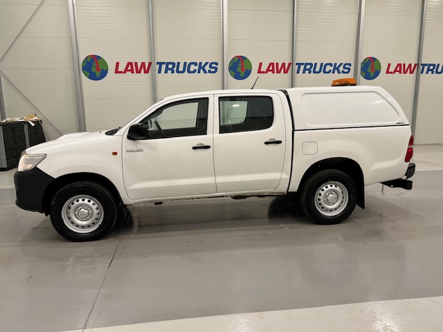 Toyota Hilux 2.5 D-4D 4×4 Double Cab Pick Up