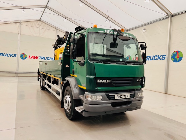 DAF LF55 220 Day Cab Dropside Brick Grab