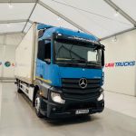 Mercedes Actros 1830 Sleeper Curtainsider Box Van - thumbnail
