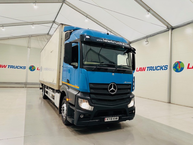 Mercedes Actros 1830 Sleeper Curtainsider Box Van