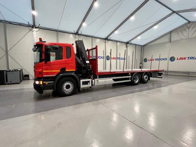 Scania P280 6×2 Rear Lift Flatbed with Crane