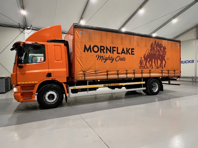DAF CF65 220 Sleeper Cab Curtainsider