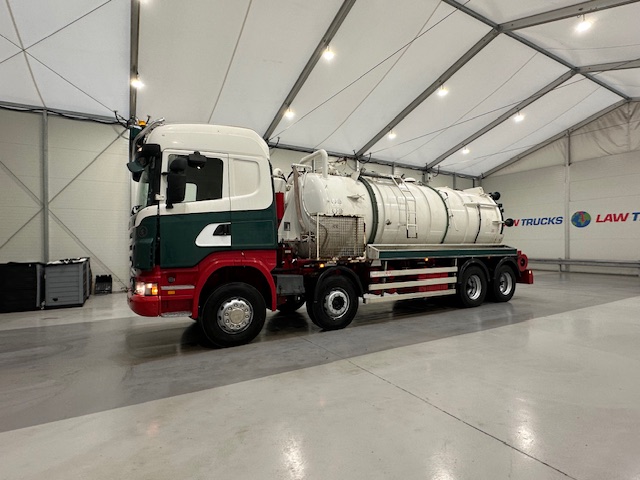 Scania R420 8×4 Highline Vacuum Tanker