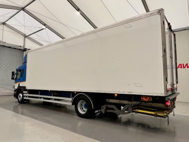 Scania P250 4×2 Sleeper Cab Fridge Box