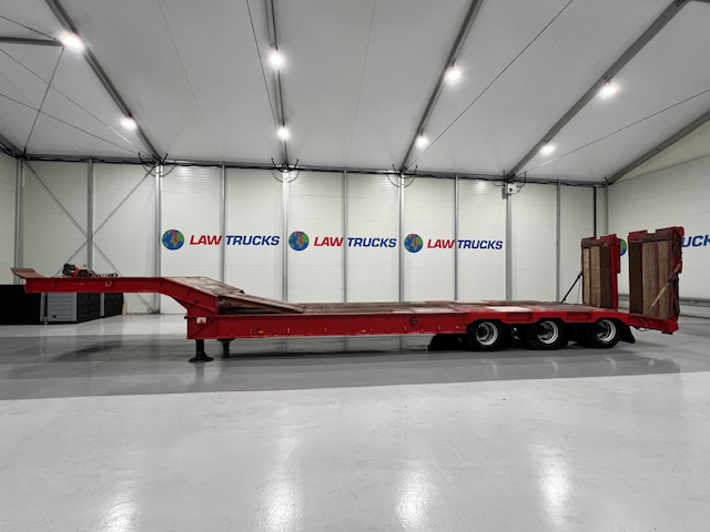 Andover Tri Axle Machinery Carrier Lowloader