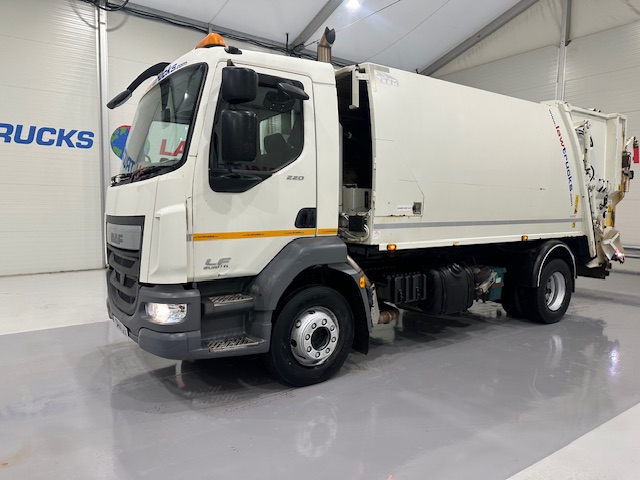 DAF LF 220 4×2 Day Cab Refuse Collector