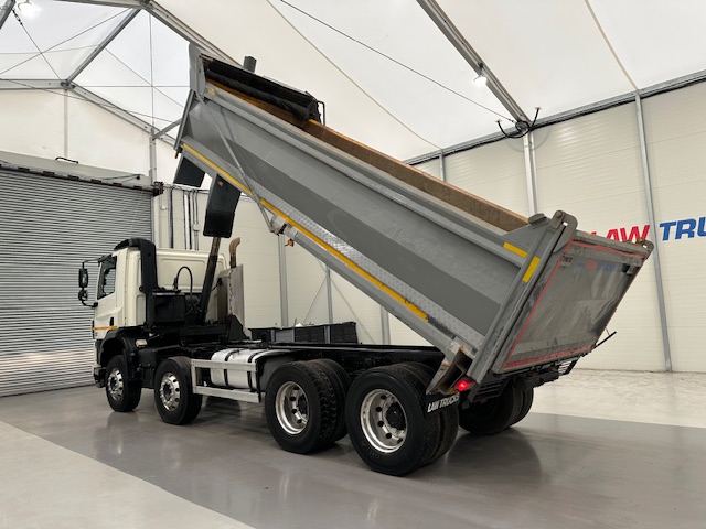 DAF CF 400 8×4 Day Cab Steel Tipper