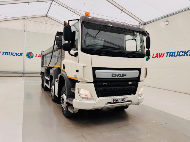 DAF CF 400 8×4 Day Cab Tipper