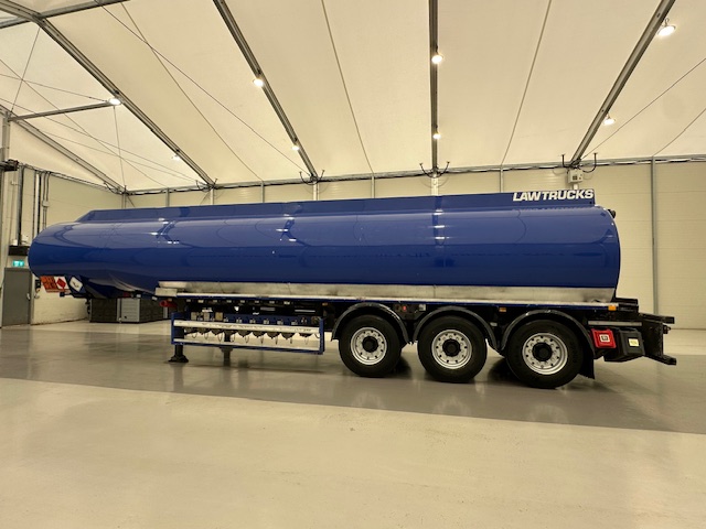 Cobo 41000 Litre Tri Axle Fuel Tanker Trailer