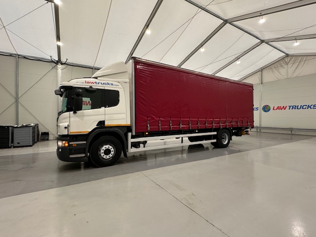 Scania P250 4×2 Sleeper Cab Curtainsider