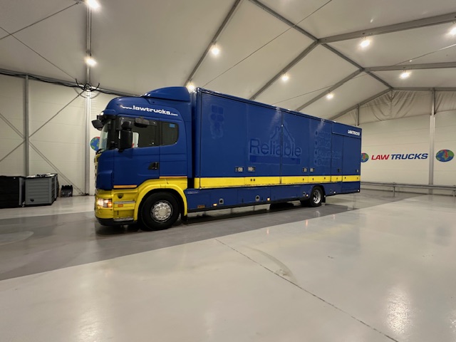 Scania R270 4×2 Sleeper Cab Box Van Manual