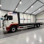 Volvo FM 330 6×2 Rear Lift Sleeper Cab Flatbed - thumbnail