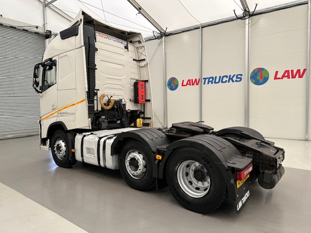 Volvo FH 460 6×2 Midlift Tractor Unit