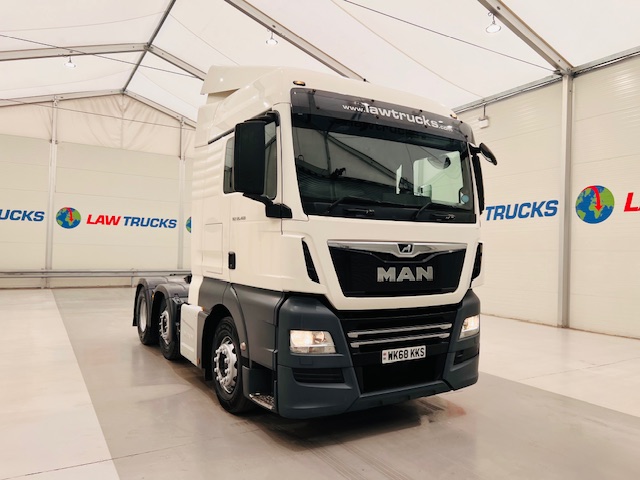 MAN TGX 26.460 6×2 Tractor Unit