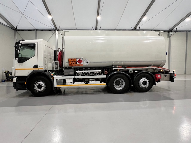 Volvo FE 300 6×2 20000 Litre Fuel Tanker