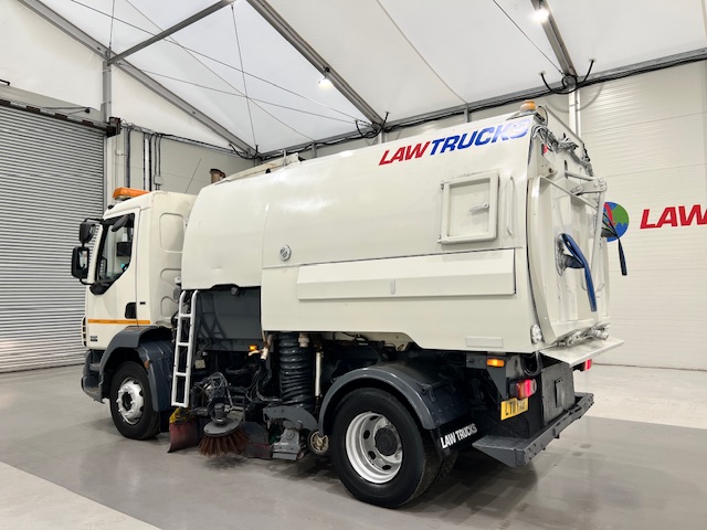 DAF LF55 220 4×2 Day Cab Road Sweeper