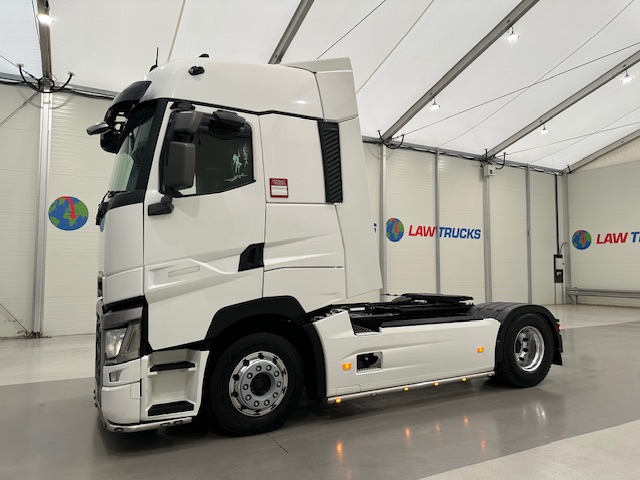 Renault T480 High 4×2 Tractor Unit
