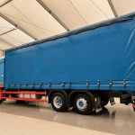 Mercedes Actros 2530 Rear Lift Sleeper Cab Curtainsider - thumbnail
