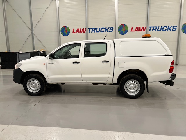 Toyota Hilux 2.5 D-4D 4×4 Double Cab Pick Up