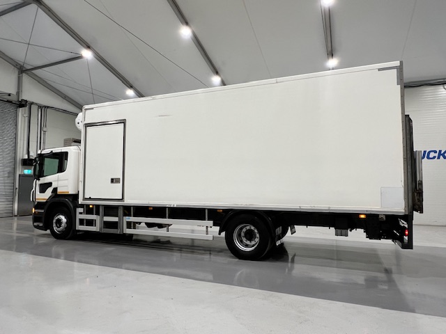 Scania P250 4×2 Rest Cab Fridge Box