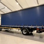 MAN TGM 18.250 4×2 Sleeper Cab Curtainsider - thumbnail