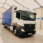 Mercedes Actros 1830 Sleeper Cab Curtainsider - thumbnail