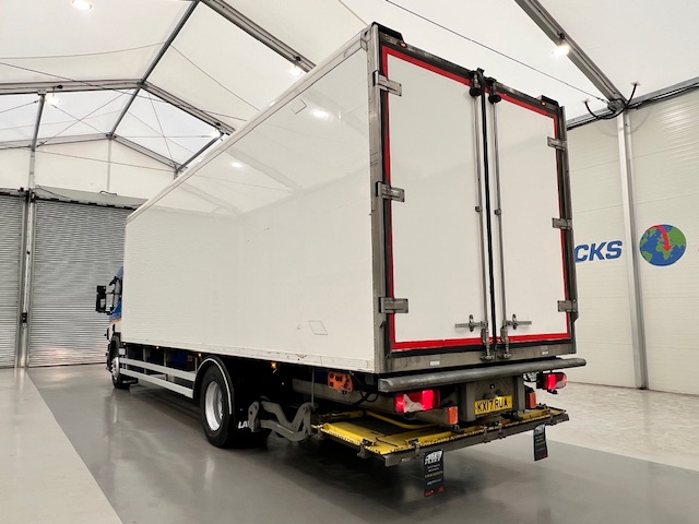 Scania P250 4×2 Sleeper Cab Fridge Box