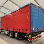 Mercedes Actros 2530 6×2 Sleeper Cab Curtainsider - thumbnail