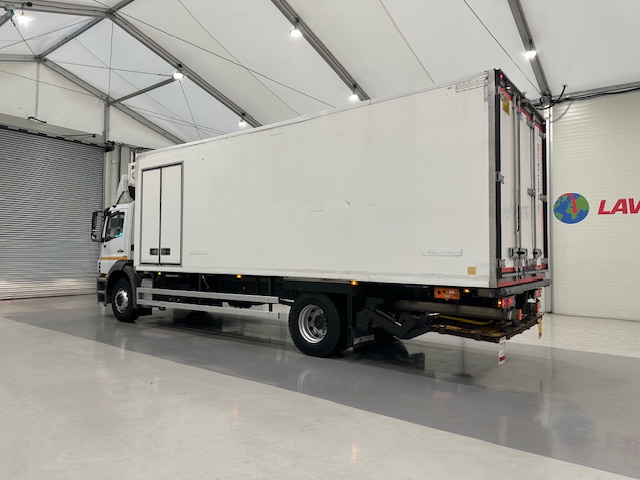 Mercedes Axor 1824 Day Cab Fridge Box