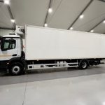 Mercedes Antos 1827 Day Cab Fridge Box - thumbnail