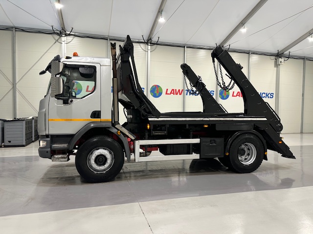 DAF LF 220 Day Cab Skip Loader