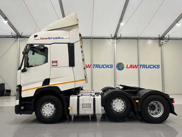Renault T460 6×2 Midlift Tractor Unit