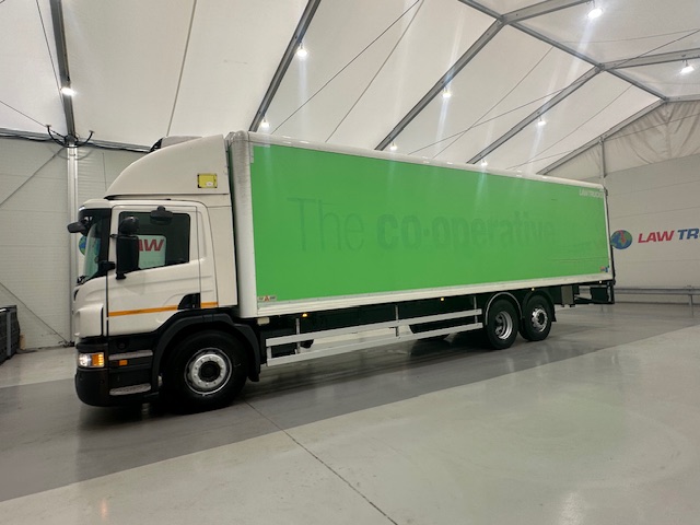 Scania P280 6×2 Rear Lift Day Cab Fridge Box