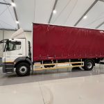 Mercedes Axor 1824 Day Cab Curtainsider - thumbnail