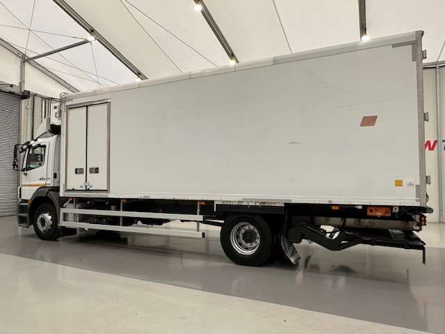 Mercedes Axor 1824 Day Cab Fridge Box