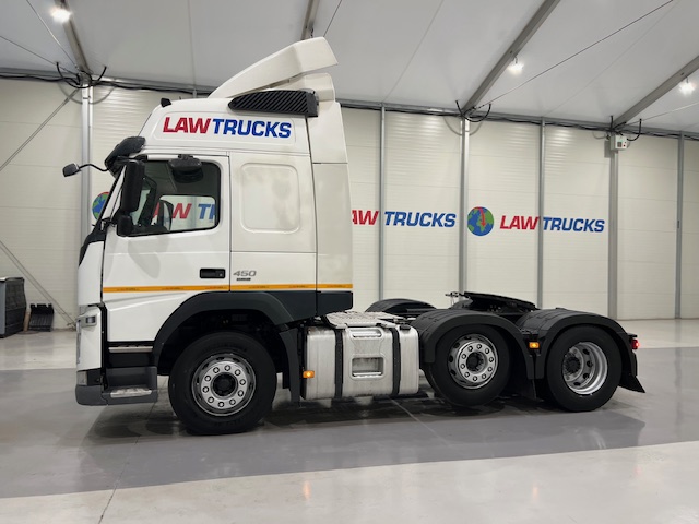 Volvo FM 450 6×2 Midlift Tractor Unit