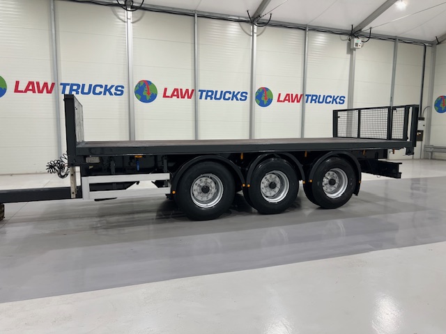 Montracon Tri Axle Flatbed Drawbar Trailer