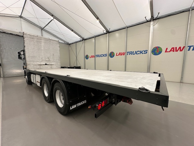 Scania 124 470 6×2 10 Tyre Sleeper Cab Flatbed