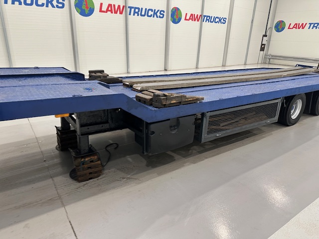 Southfields Tandem Axle Caravan Carrier Lowloader