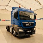 MAN TGX 26.420 6×2 Midlift Tractor Unit - thumbnail