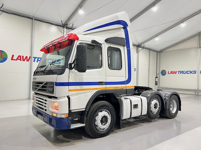 Volvo FM12 420 6×2 Midlift Tractor Unit Manual
