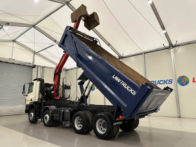 DAF CF85 410 8×4 Day Cab Steel Tipper Grab