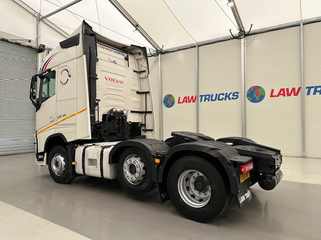 Volvo FH 500 6×2 Midlift Tractor Unit