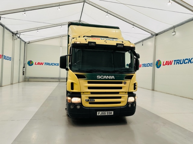Scania P310 6×2 Sleeper Cab Curtainsider Manual