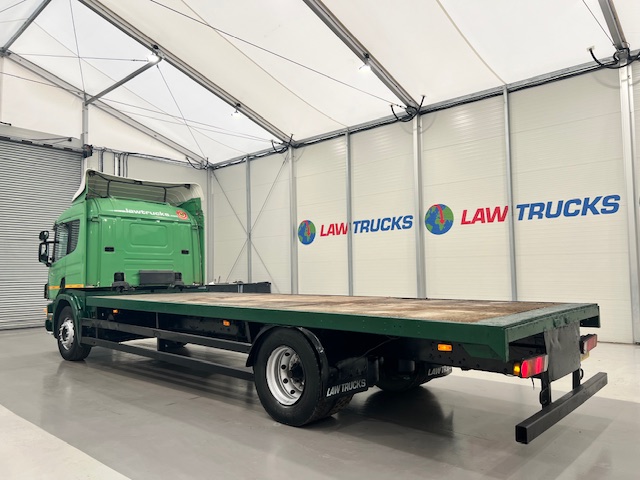 Scania P94 220 4×2 Sleeper Cab Flatbed