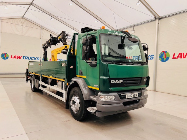 DAF LF55 220 Day Cab Dropside Brick Grab