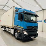 Mercedes Actros 1830 Sleeper Curtainsider Box Van - thumbnail