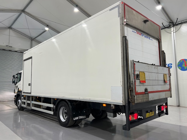 Scania P250 4×2 Rest Cab Fridge Box