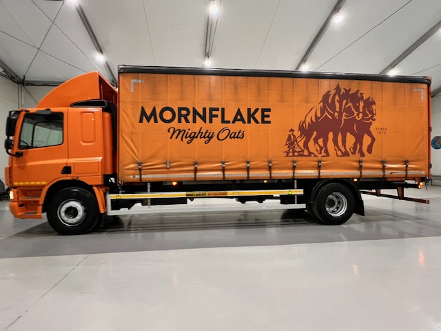DAF CF65 220 Sleeper Cab Curtainsider